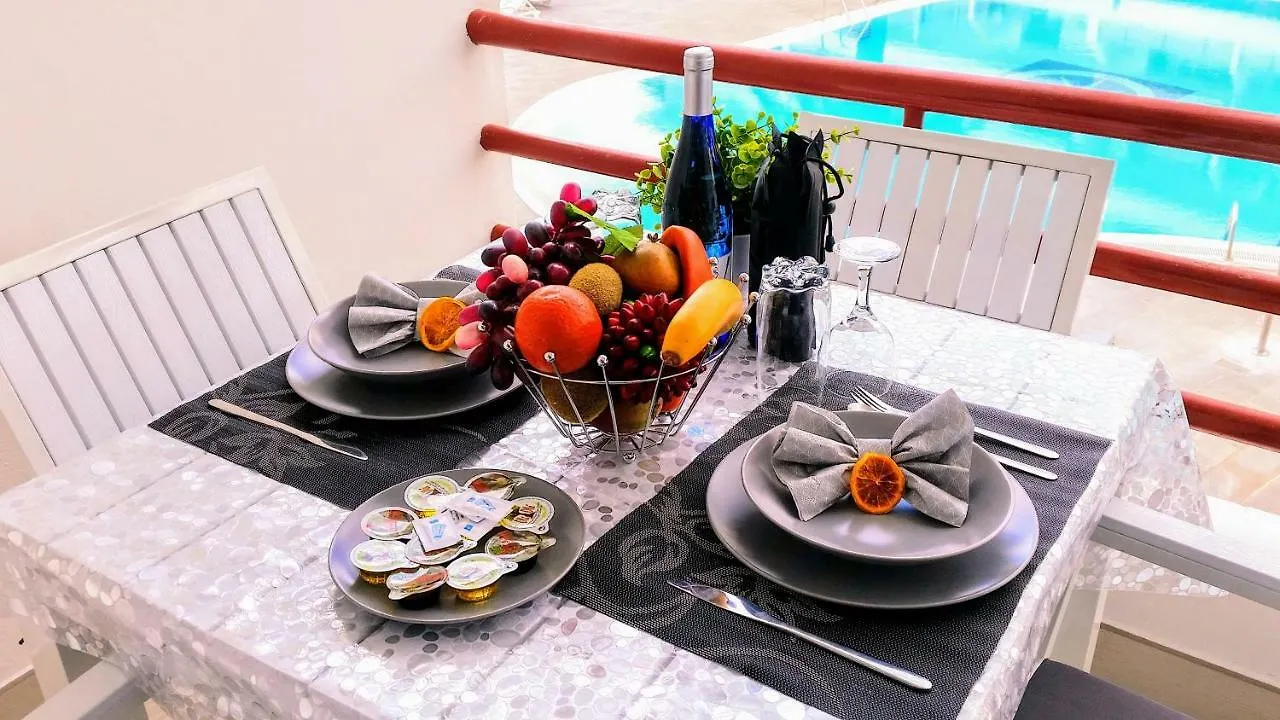Luxury Tagara Beach Puerto de Santiago  Puerto de Santiago (Tenerife)
