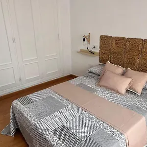 https://apartamento-el-rota.es-andalucia.com